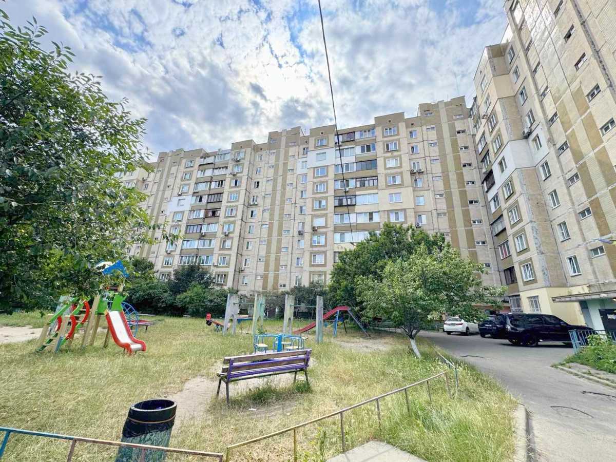 Продаж 2-кімнатної квартири 51 м², Івана Виговського вул., 11А