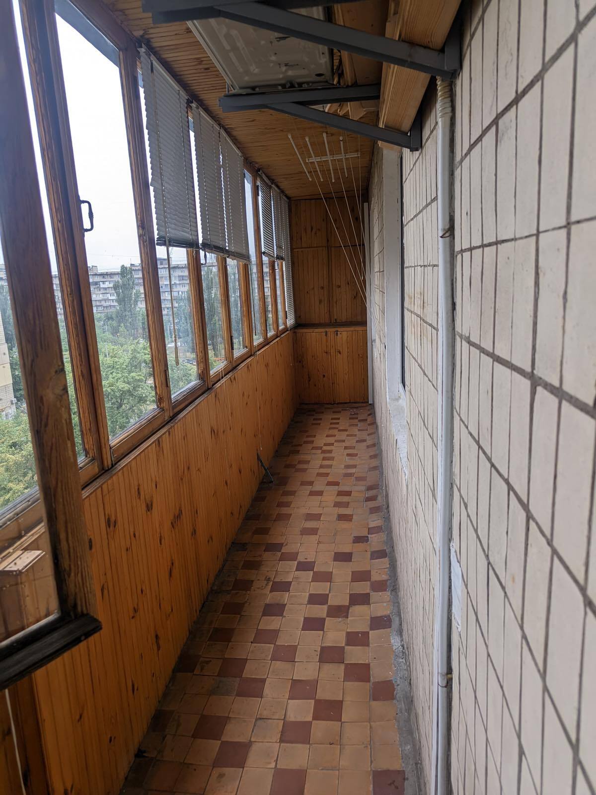 Аренда 3-комнатной квартиры 57 м², Амвросия Бучмы ул., 6