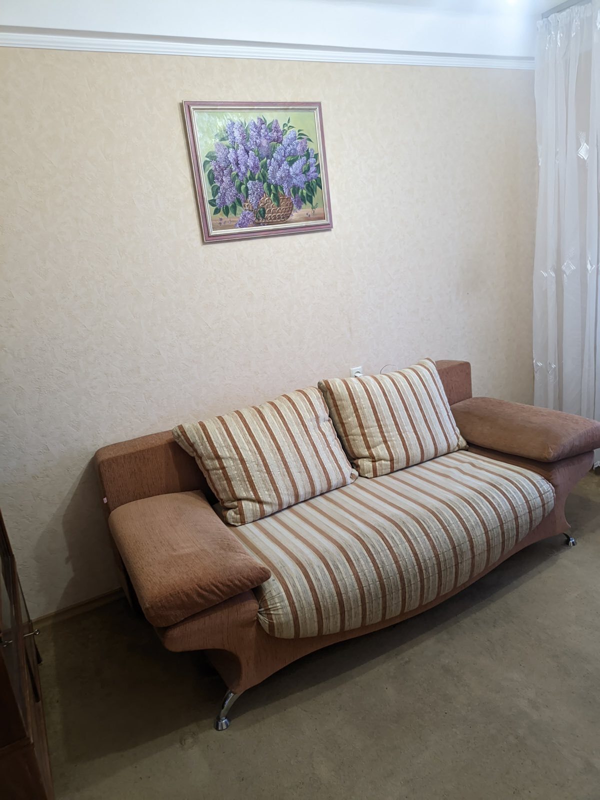 Аренда 3-комнатной квартиры 57 м², Амвросия Бучмы ул., 6
