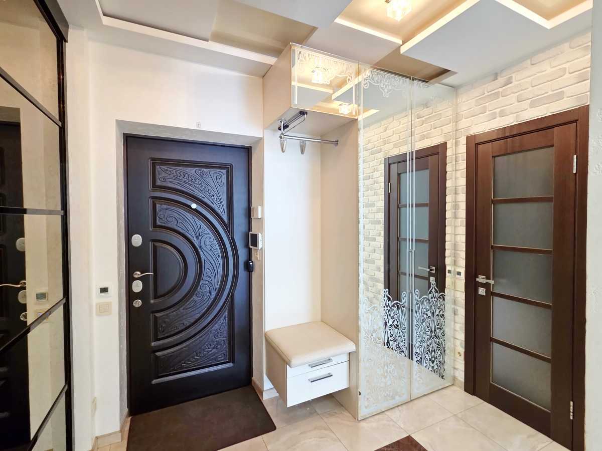 Аренда 1-комнатной квартиры 52 м², Княжий Затон ул., 9