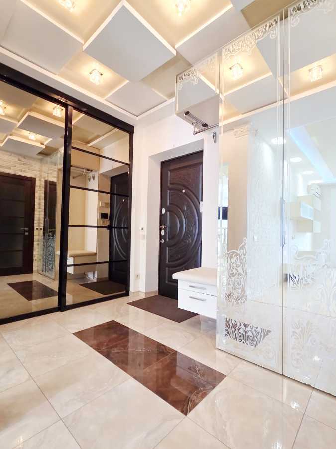 Аренда 1-комнатной квартиры 52 м², Княжий Затон ул., 9