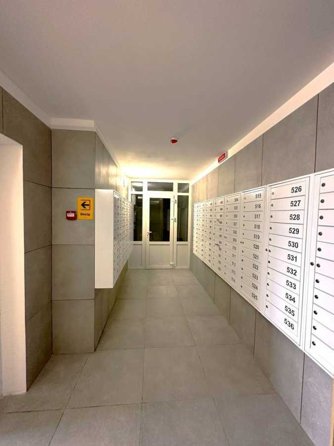 Продажа 3-комнатной квартиры 98.8 м², Михаила Максимовича ул., 32Б