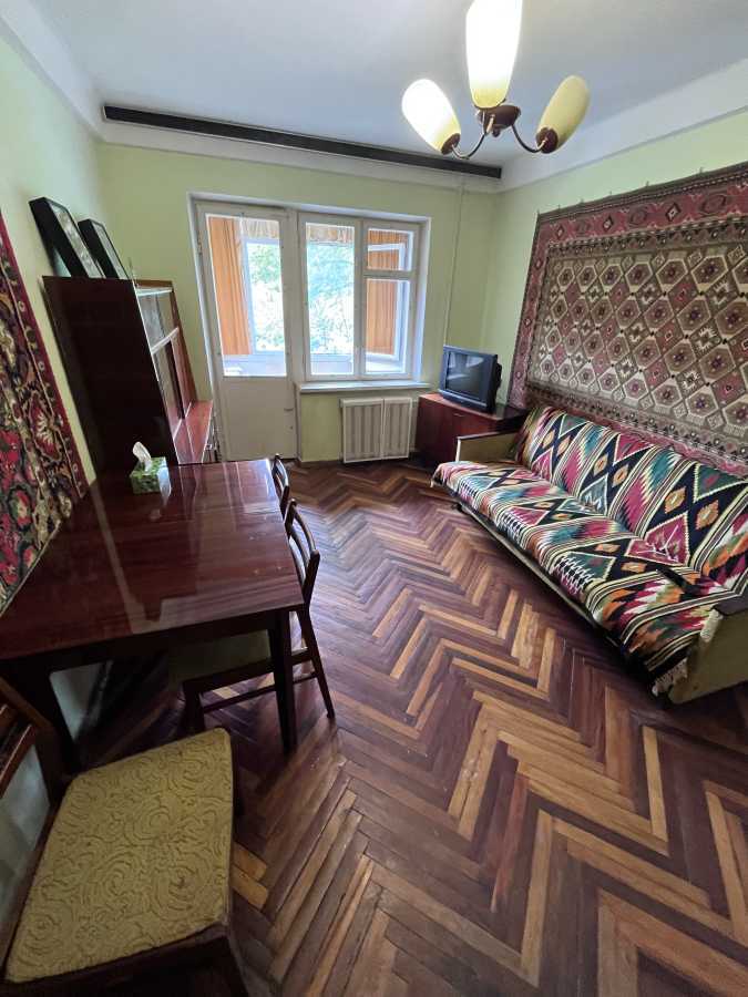 Продаж 1-кімнатної квартири 27.6 м², Краснопільська вул., 8