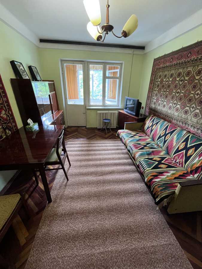 Продаж 1-кімнатної квартири 27.6 м², Краснопільська вул., 8