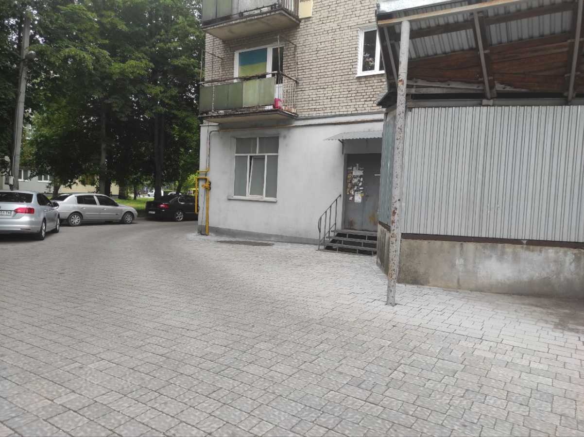 Оренда виробничого приміщення 45 м², Володимира Великого вул., 1