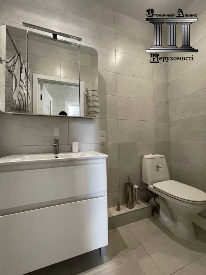 Продажа 2-комнатной квартиры 62 м², Михаила Максимовича ул., 26В