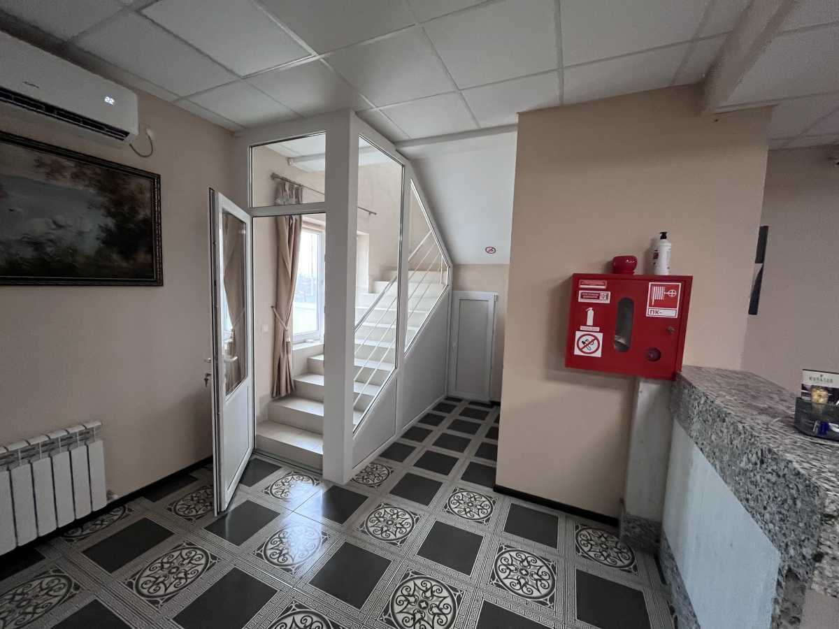 Продажа гостиничного комплекса 1460 м², Погребський шлях