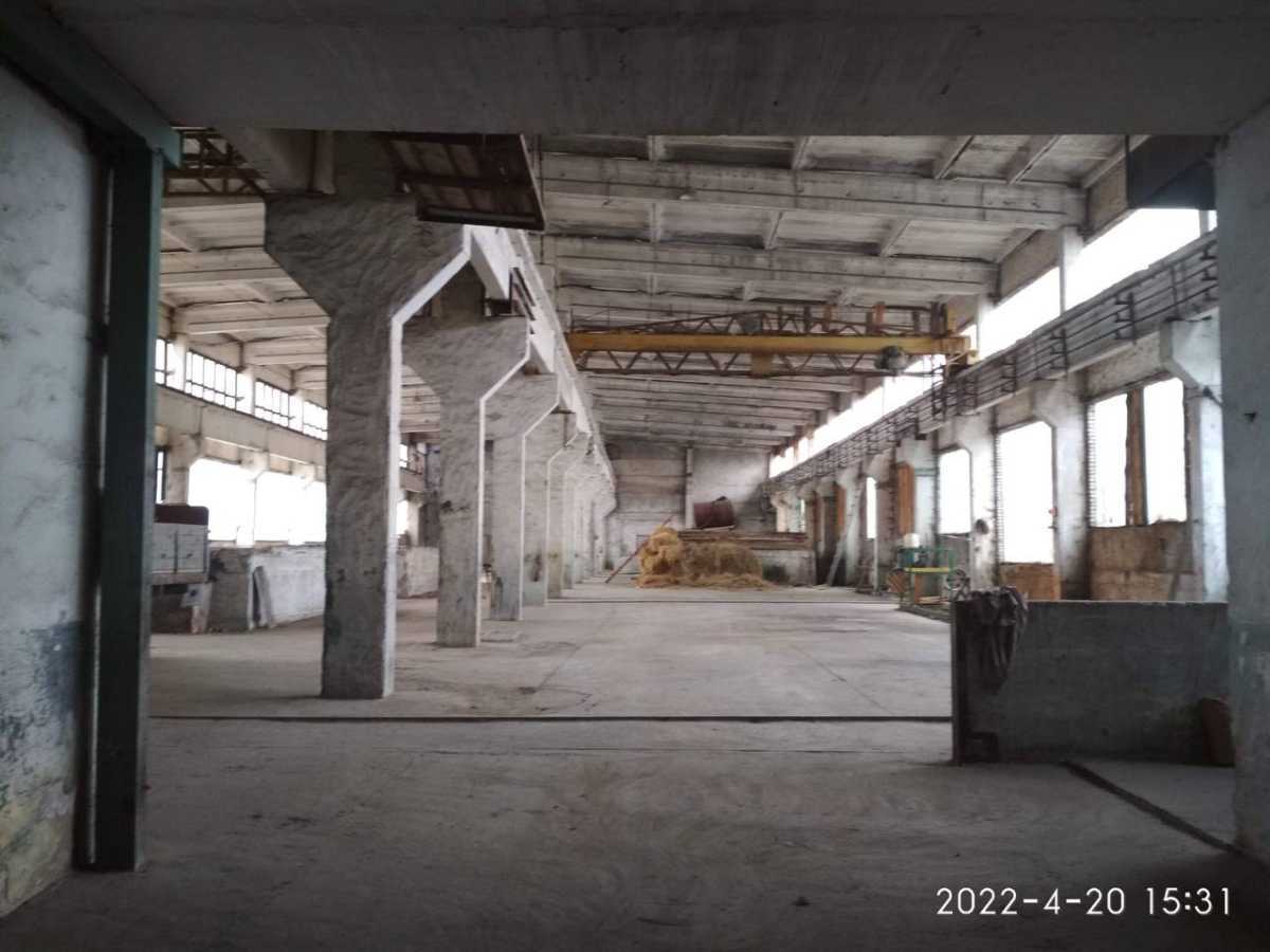 Продаж виробничого приміщення 2400 м², Центральна, 25