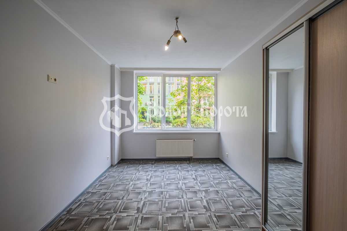 Продаж 3-кімнатної квартири 86 м², Регенераторна вул., 4к2