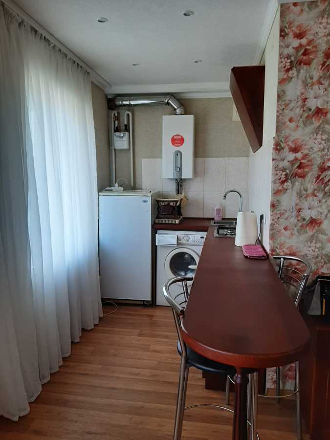 Продаж 1-кімнатної квартири 30 м², Поля вул.