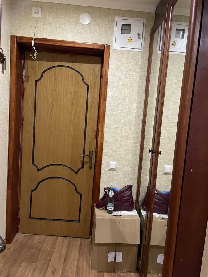 Продаж 1-кімнатної квартири 30 м², Поля вул.