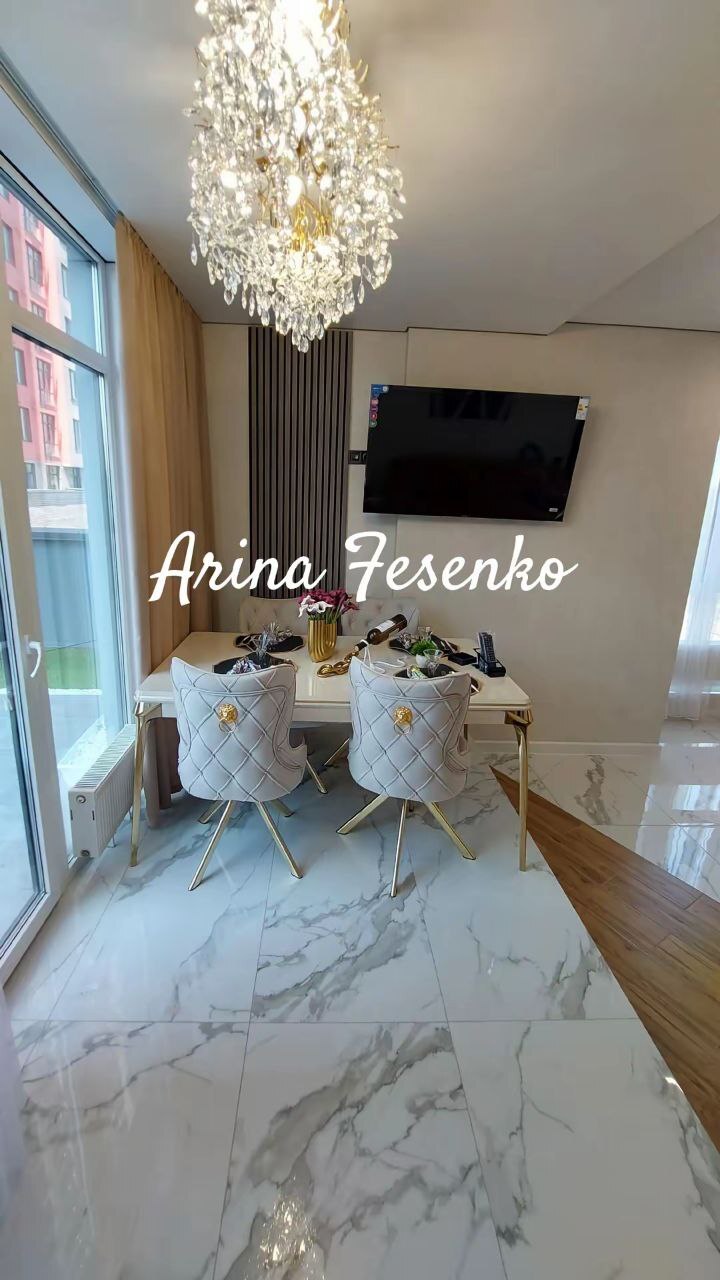 Продажа 2-комнатной квартиры 182 м², Академика Филатова ул., 2/1