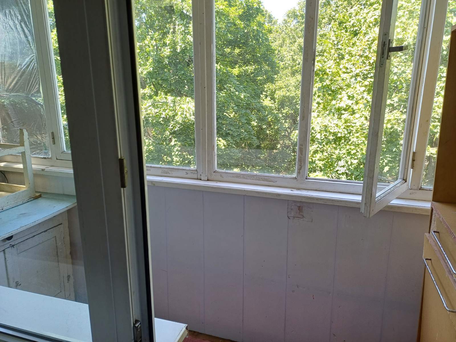 Продажа 2-комнатной квартиры 48 м², Комарова ул., 48/19