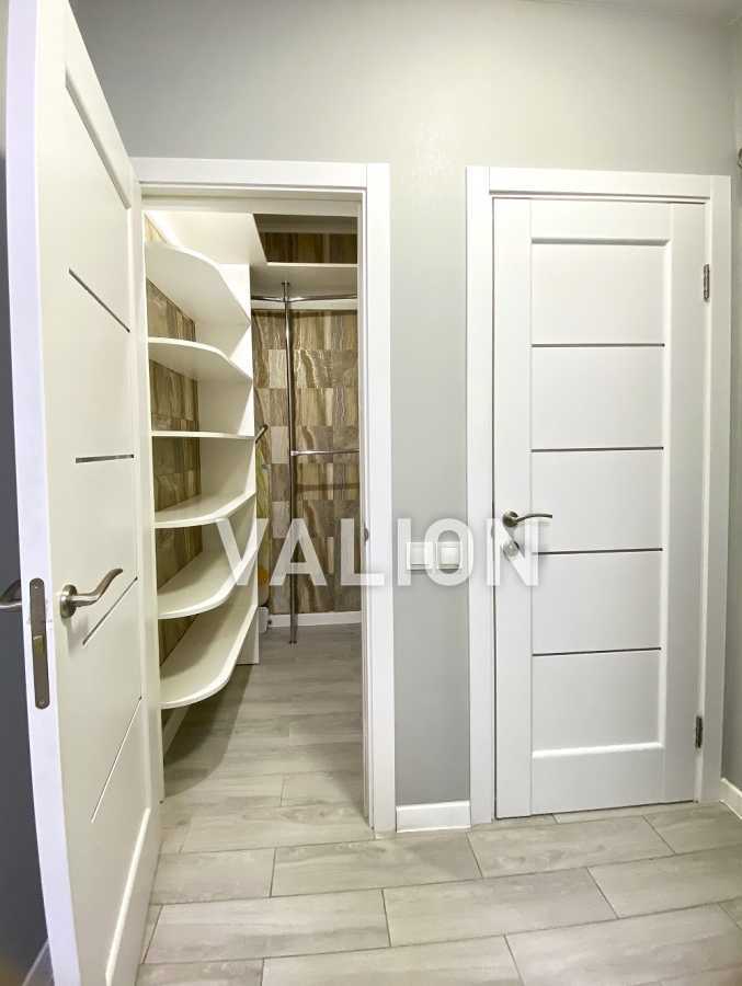 Продаж 2-кімнатної квартири 63 м², Героїв Небесної Сотні просп., 16/1