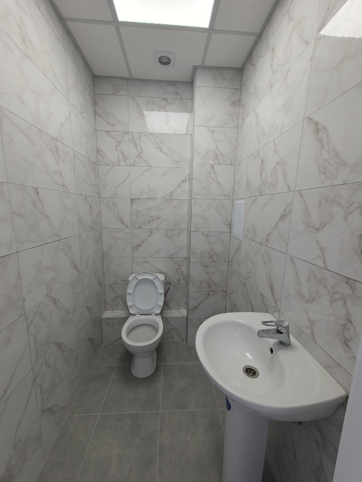 Оренда торговельного приміщення 100 м², Глибочицька вул.