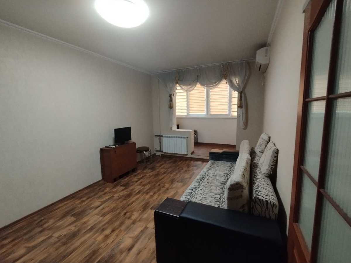 Оренда 1-кімнатної квартири 36 м², Академіка Заболотного вул., 100