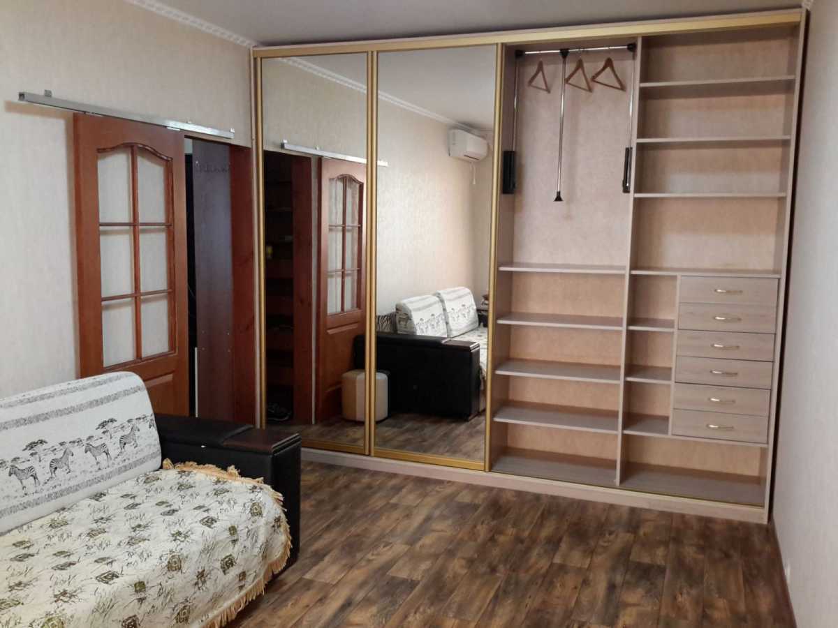 Оренда 1-кімнатної квартири 36 м², Академіка Заболотного вул., 100