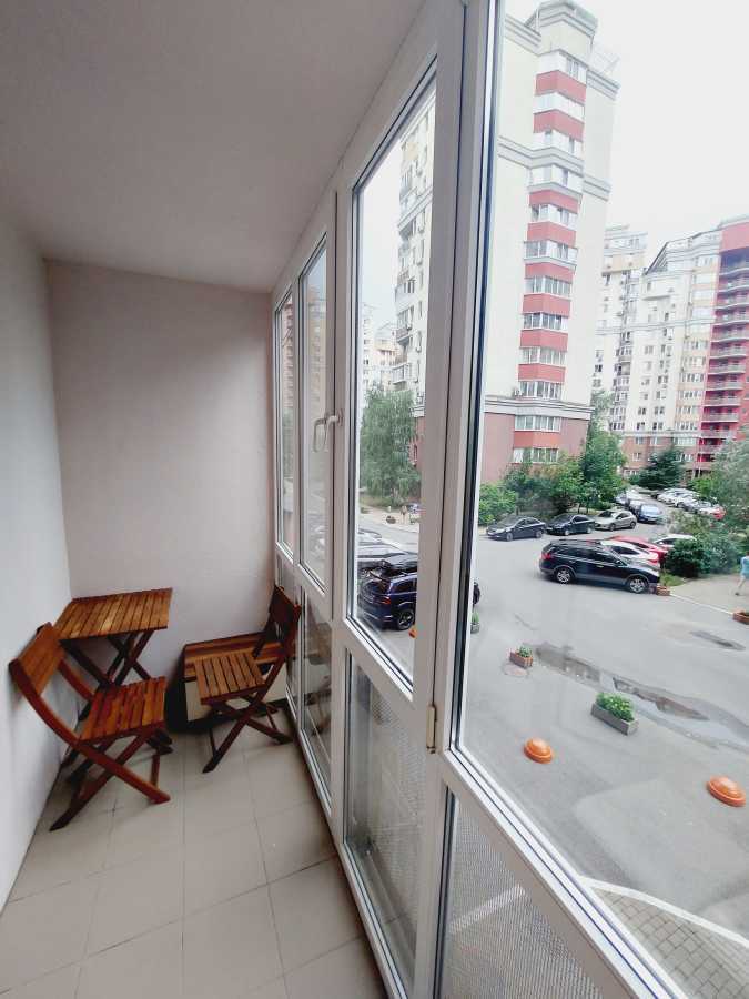 Продажа 1-комнатной квартиры 51 м², Академика Вильямса ул., 3/7