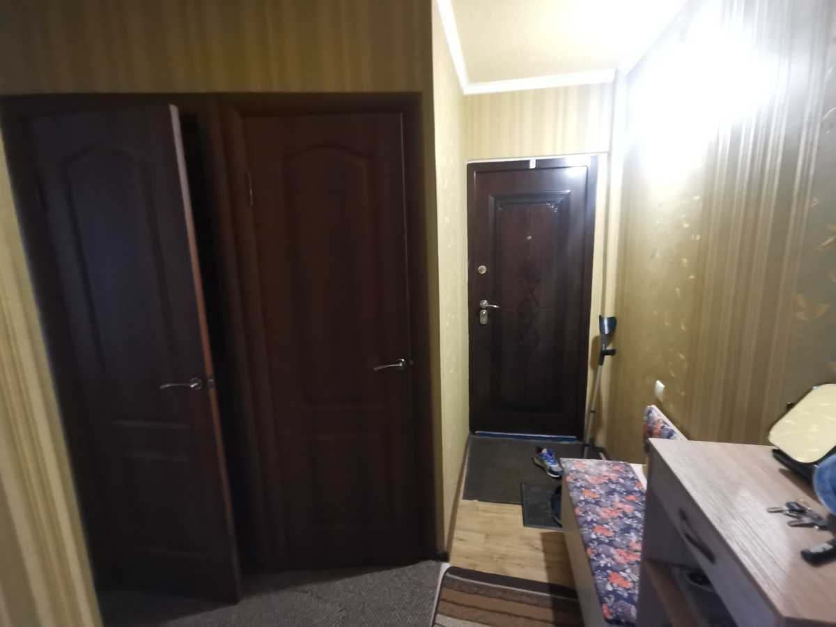 Продаж 3-кімнатної квартири 48 м², Січневого Прориву вул., прорив, 5