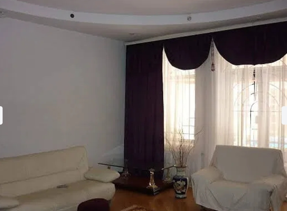 Аренда дома 170 м², Федорова Художника ул.