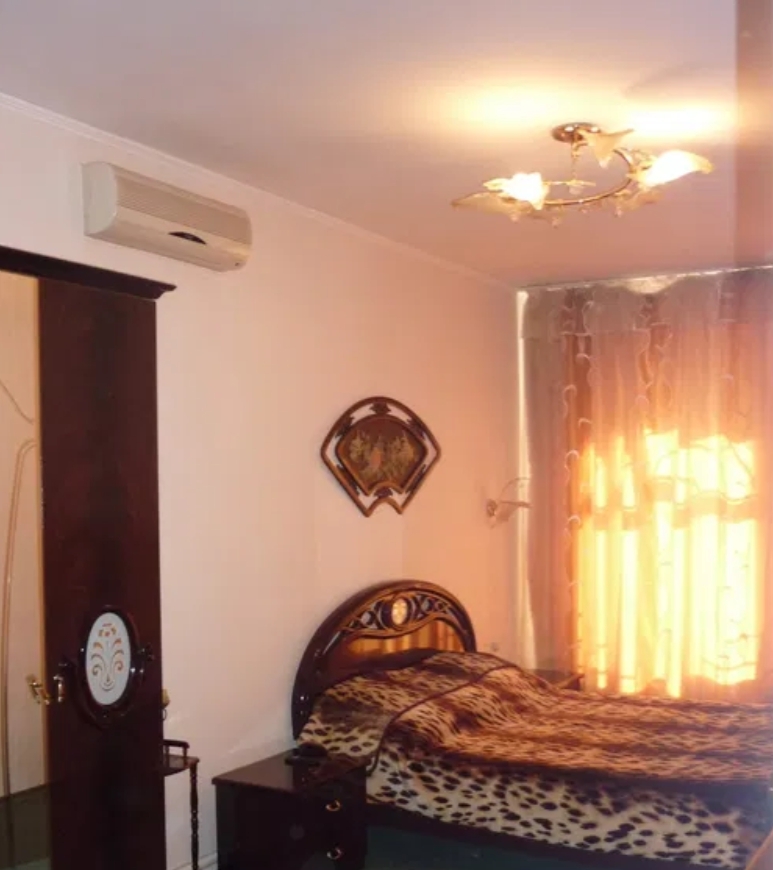 Аренда дома 170 м², Федорова Художника ул.