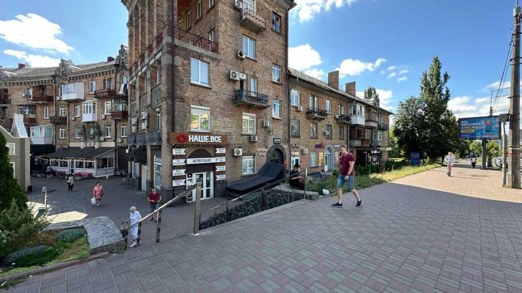 Продажа другого торгового помещения 112 м², Михаила Бойчука ул., 1/2