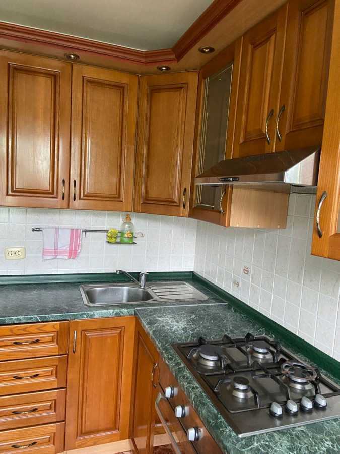 Оренда 1-кімнатної квартири 42 м², Хорольська вул., 10