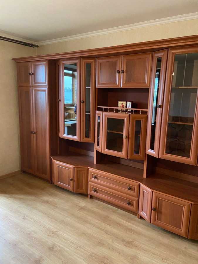 Оренда 1-кімнатної квартири 42 м², Хорольська вул., 10