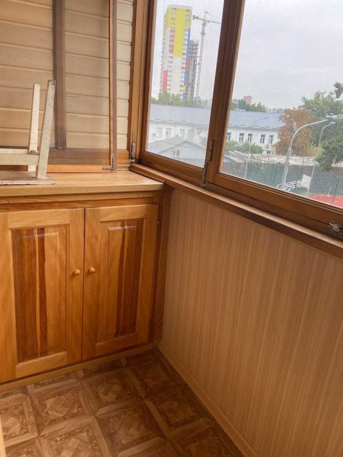 Оренда 1-кімнатної квартири 42 м², Хорольська вул., 10