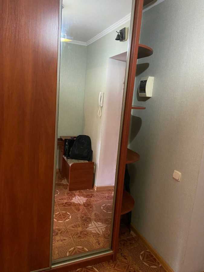 Оренда 1-кімнатної квартири 42 м², Хорольська вул., 10