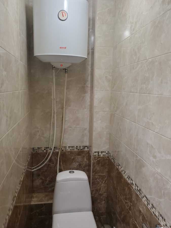 Оренда 3-кімнатної квартири 45 м², Лесі Українки бул., 18А
