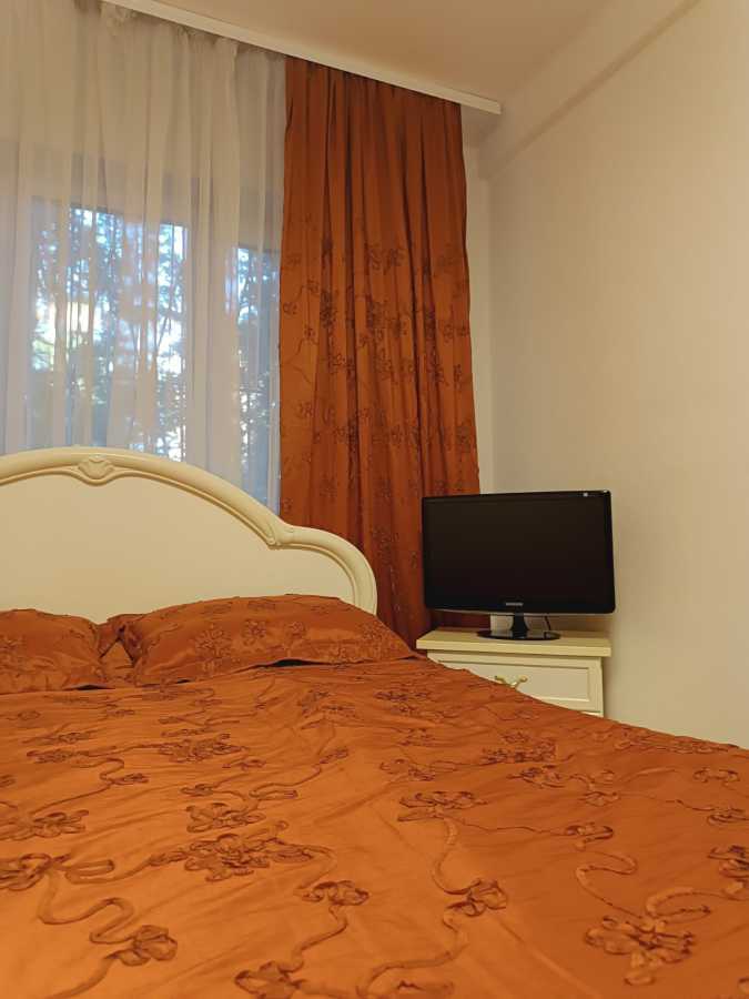 Оренда 2-кімнатної квартири 45 м², Світлицького вул., 25