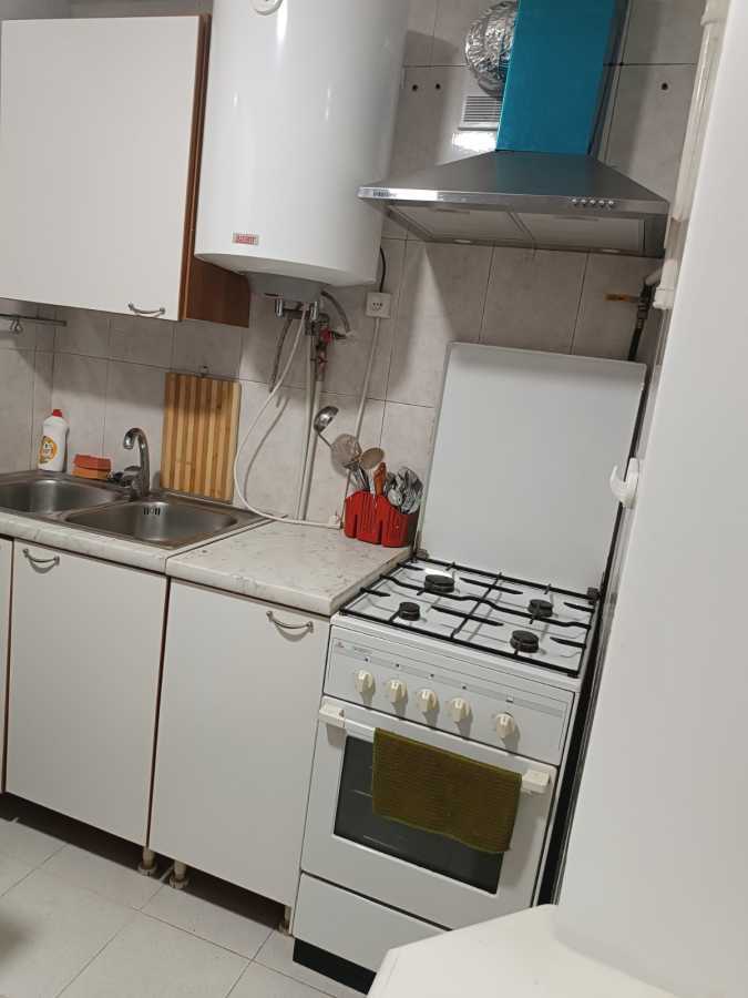 Оренда 2-кімнатної квартири 45 м², Світлицького вул., 25