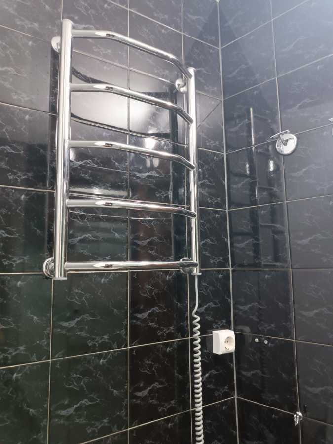Оренда 2-кімнатної квартири 45 м², Світлицького вул., 25