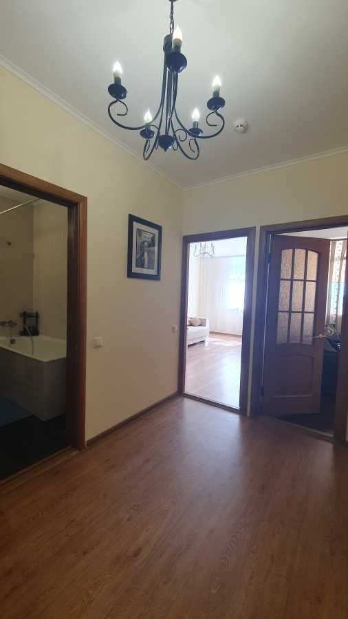 Оренда 1-кімнатної квартири 52 м², Воскресенська вул., 12А