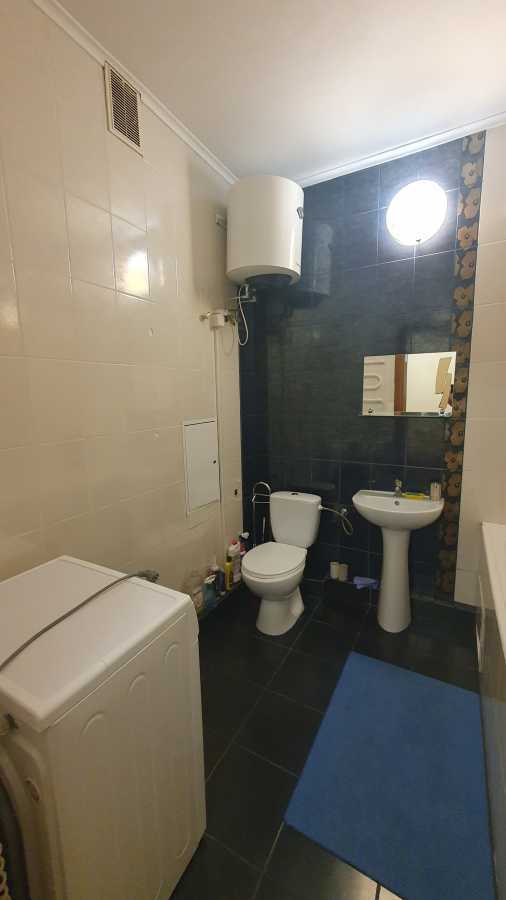 Оренда 1-кімнатної квартири 52 м², Воскресенська вул., 12А