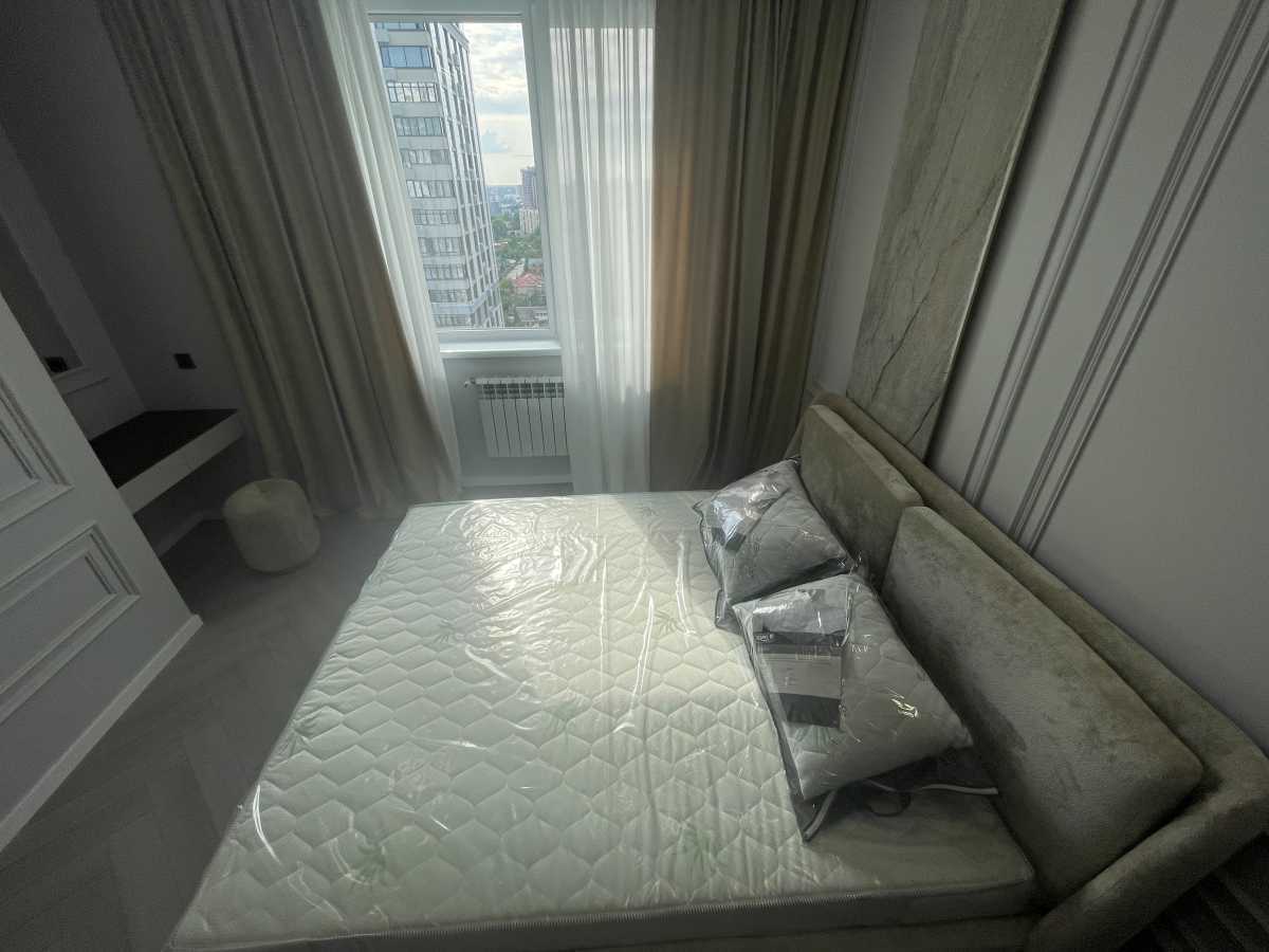 Аренда 1-комнатной квартиры 62 м², Михаила Драгомирова ул., 14А