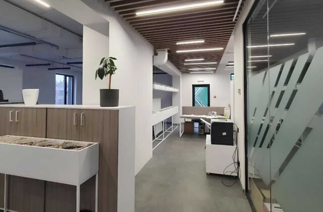 Продаж офісу 1130 м², Маршала Рибалка вул., 11