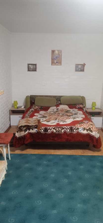 Продаж 1-кімнатної квартири 35 м², Галицька вул., 11