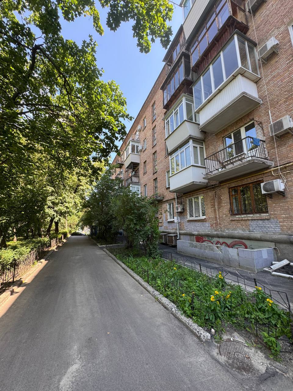 Оренда 1-кімнатної квартири 33 м², Госпітальна вул., 2