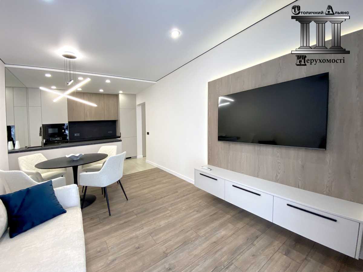 Продаж 2-кімнатної квартири 61 м², Михайла Максимовича вул., 28г