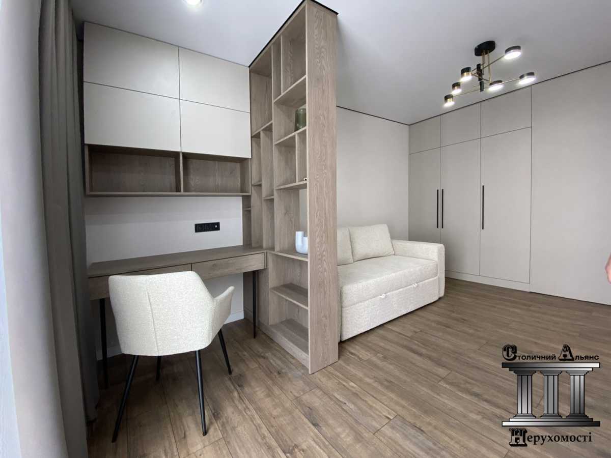 Продаж 2-кімнатної квартири 61 м², Михайла Максимовича вул., 28г