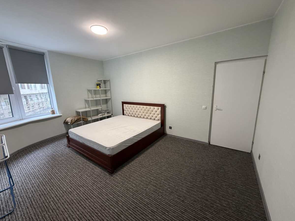 Оренда 2-кімнатної квартири 68.4 м², Степана Руданського вул., 4-6