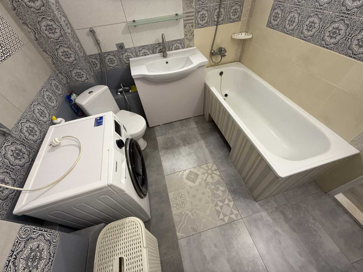 Оренда 2-кімнатної квартири 68.4 м², Степана Руданського вул., 4-6