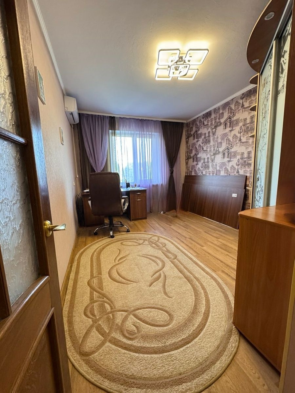 Продаж 3-кімнатної квартири 64 м², Крушельницкої пров., 7