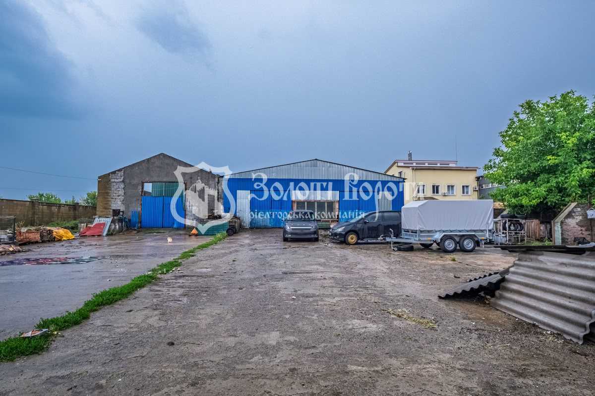 Продаж виробничого приміщення 500 м², Свято-Покровська вул., 141л