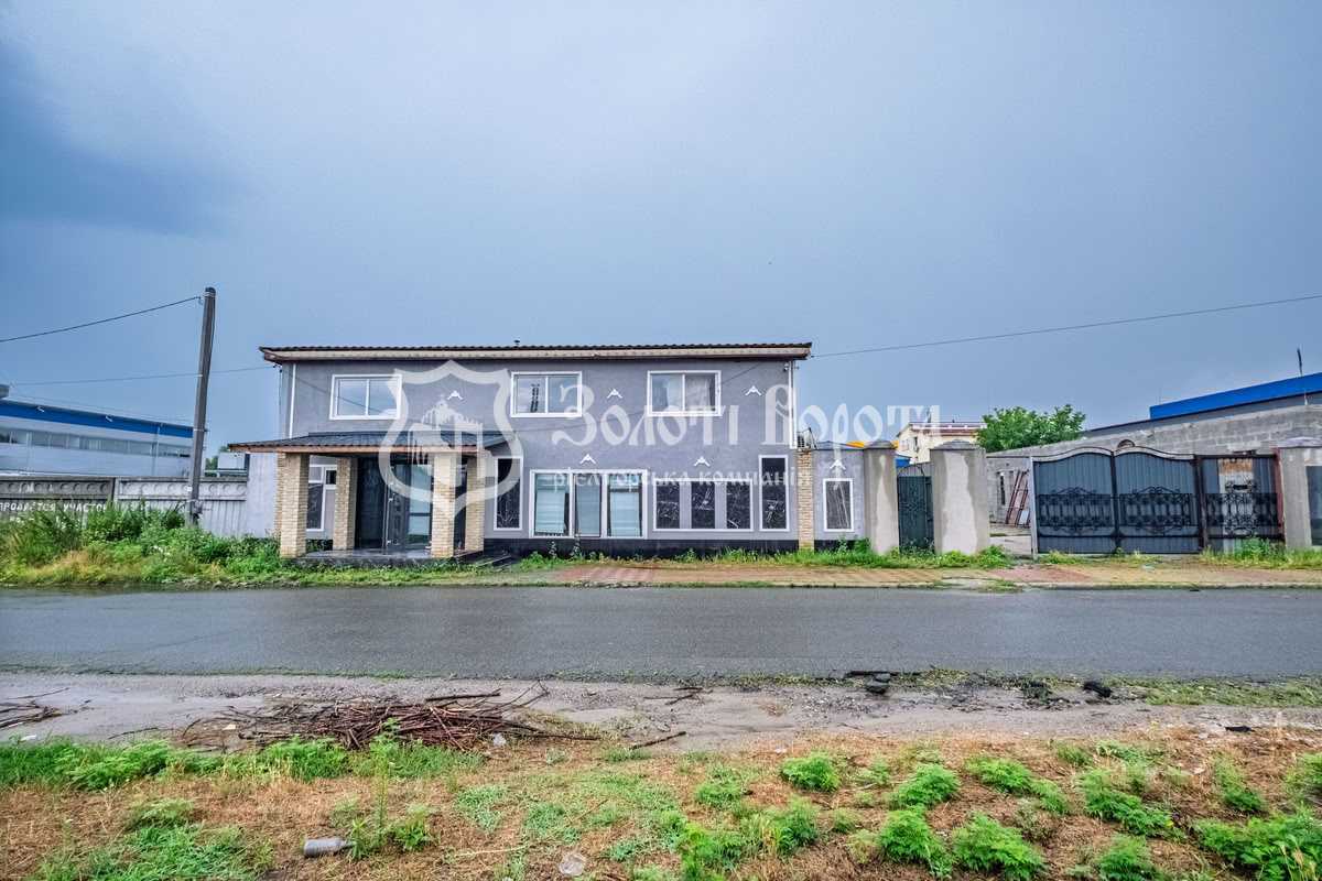 Продаж виробничого приміщення 500 м², Свято-Покровська вул., 141л