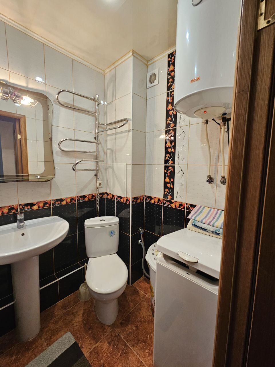 Продаж 3-кімнатної квартири 65 м², Калинова вул., 64