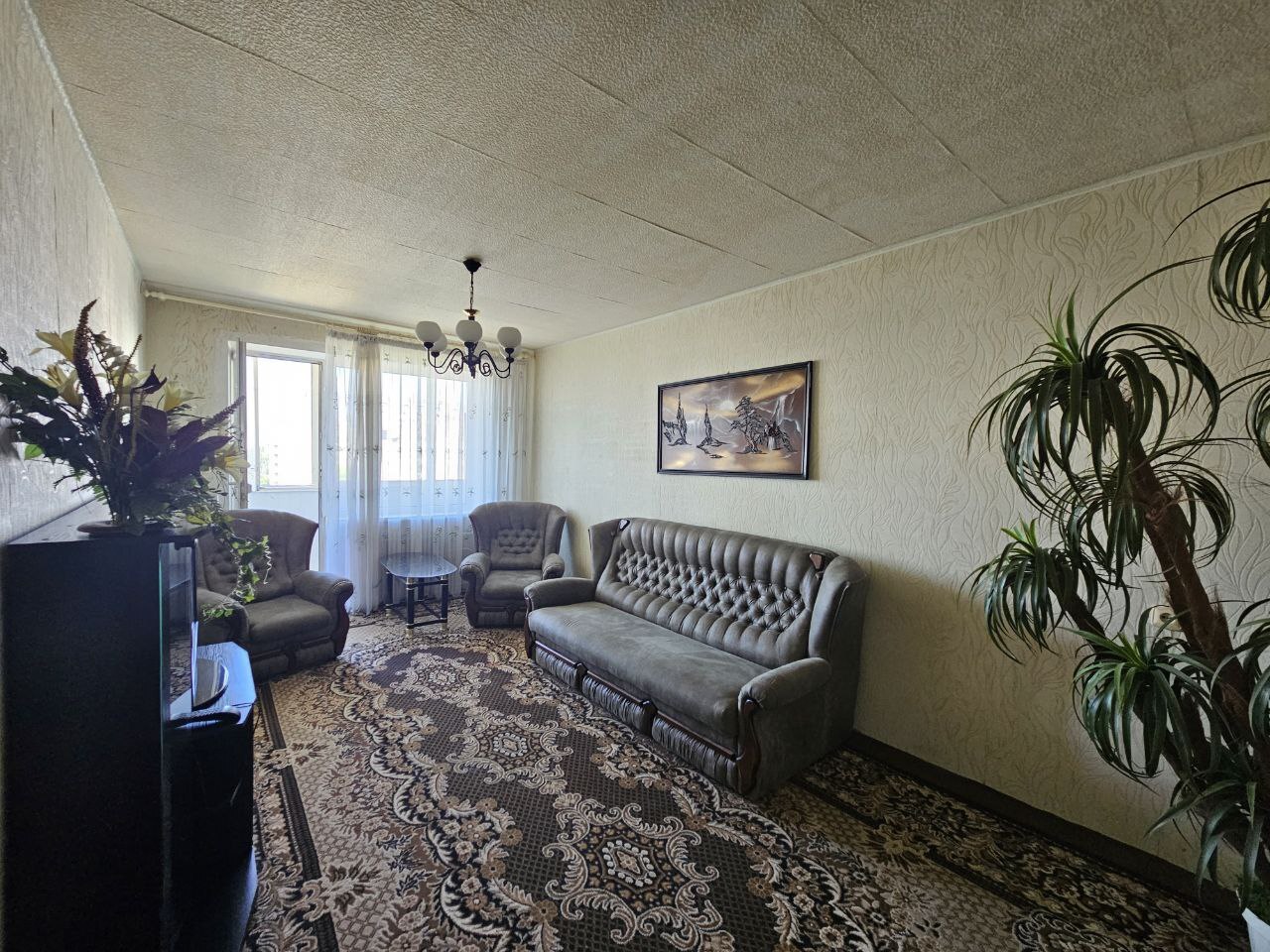 Продаж 3-кімнатної квартири 65 м², Калинова вул., 64