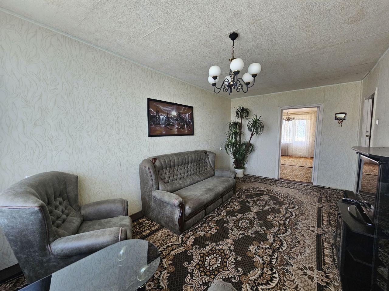 Продаж 3-кімнатної квартири 65 м², Калинова вул., 64